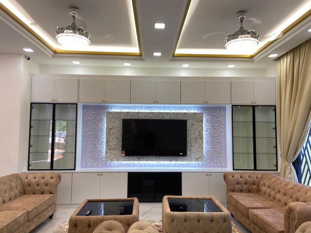TV Arch